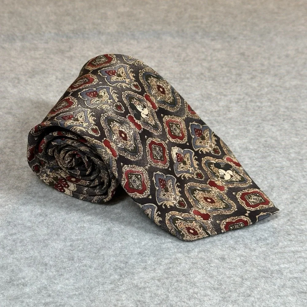 Walt Disney World Mickey Mouse Men's Tie 100% Silk Black Ivory Red Pattern