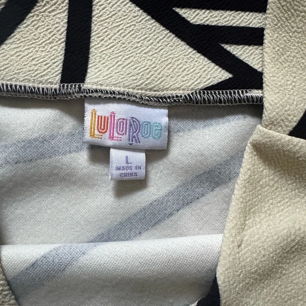 LuLaRoe chic pencil