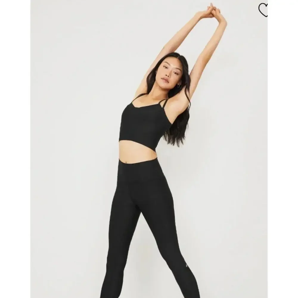 ALO Yoga nwt alo