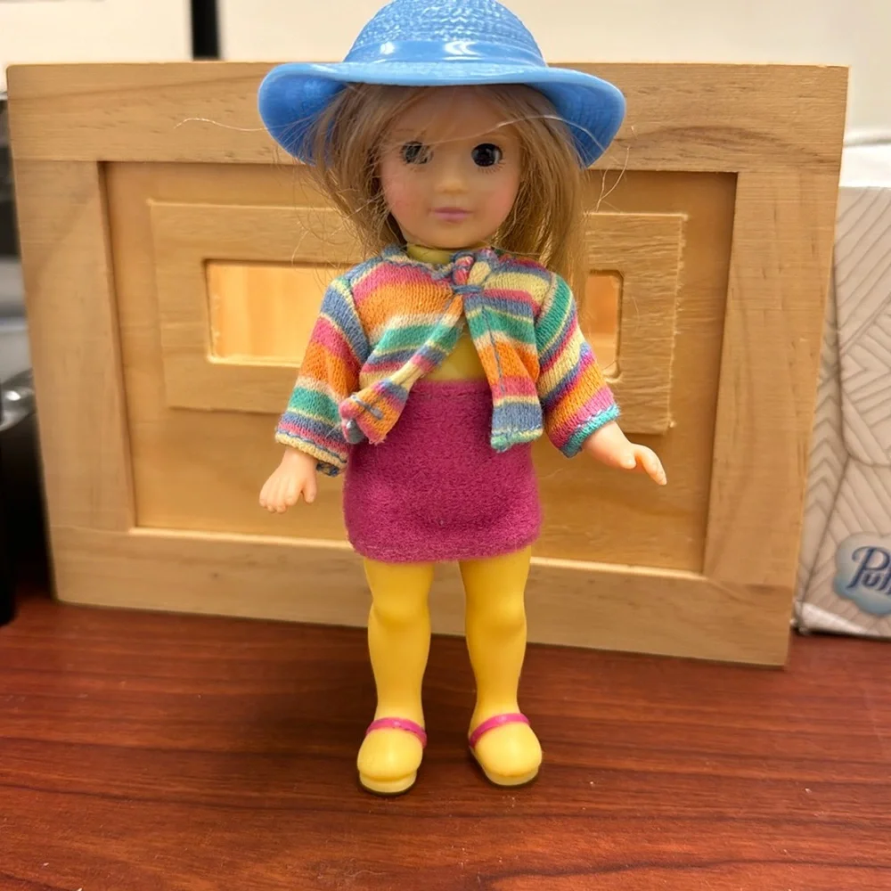 McDonalds mini doll