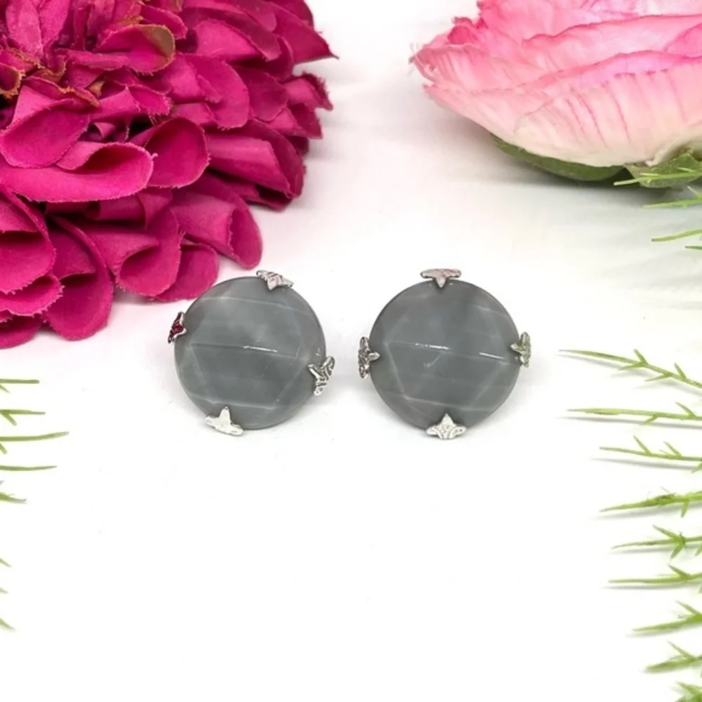 VINTAGE⚜️RARE VOGUE Smoky Faceted Glass Crystal Clip Earrings