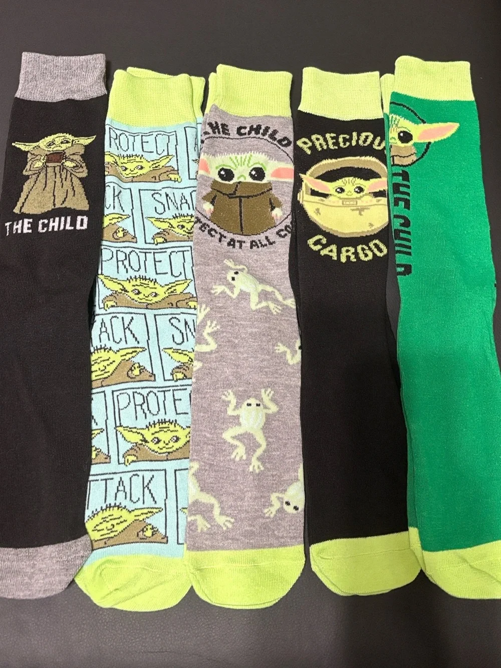 Grogu socks