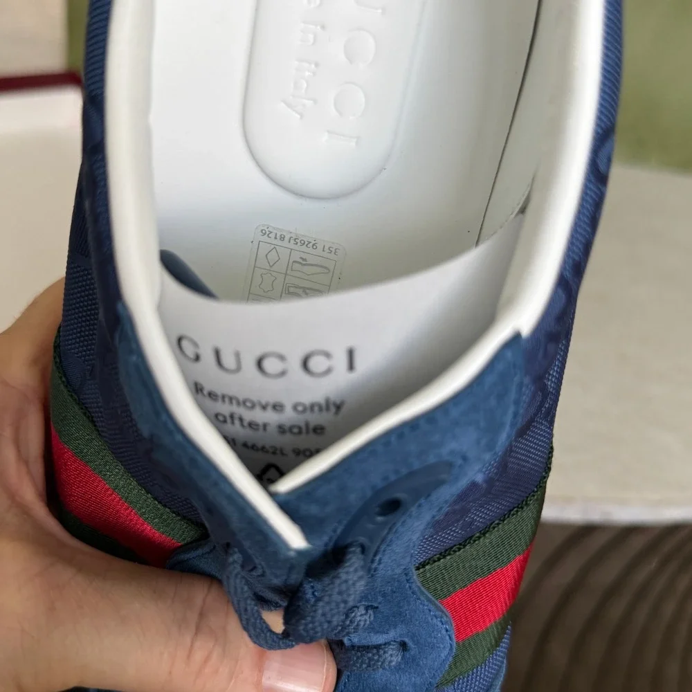 GUCCI 832461 Men's Canvas Blue GG Re-Motion sneaker, Size UK 9‎