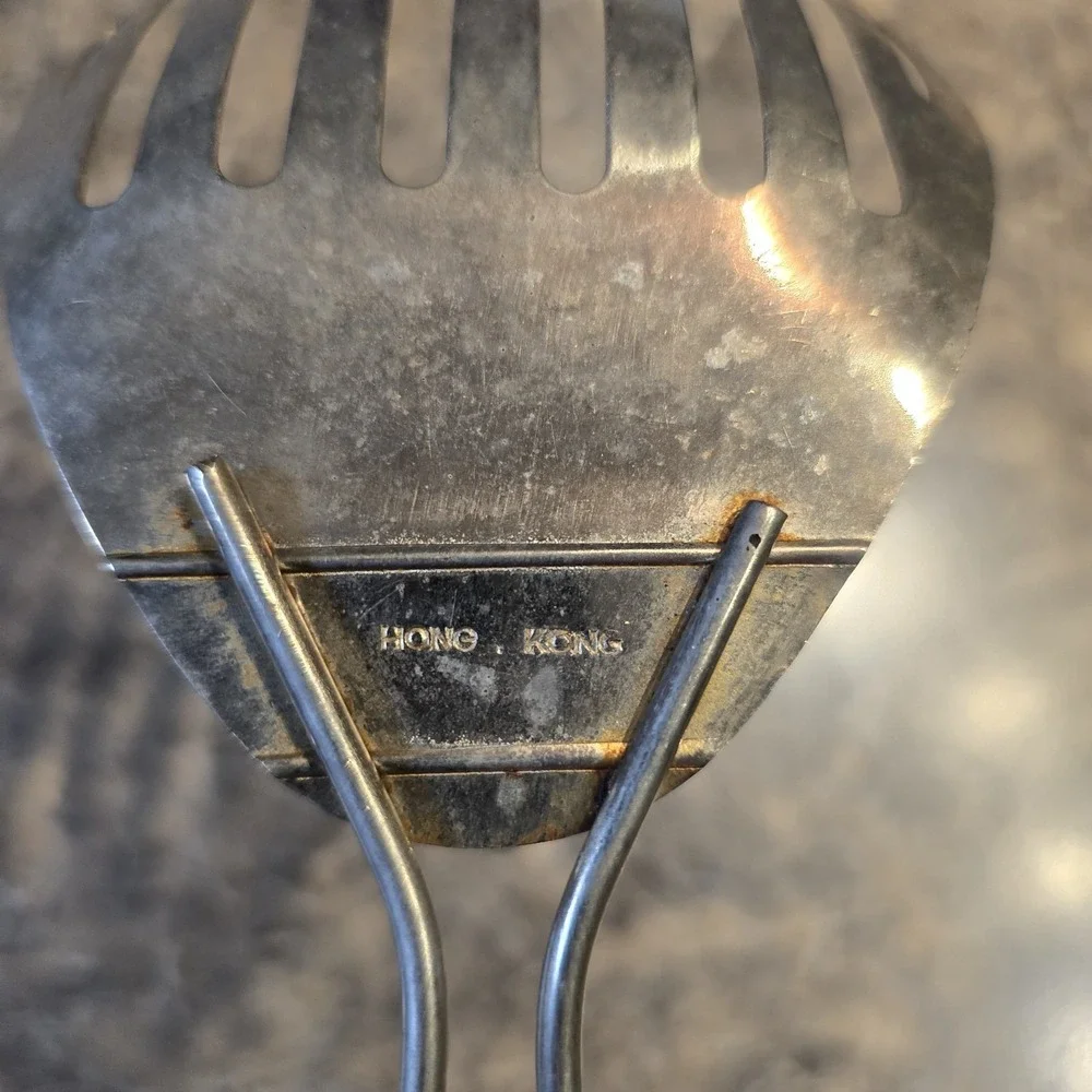 The Unbranded Brand slotted spatula