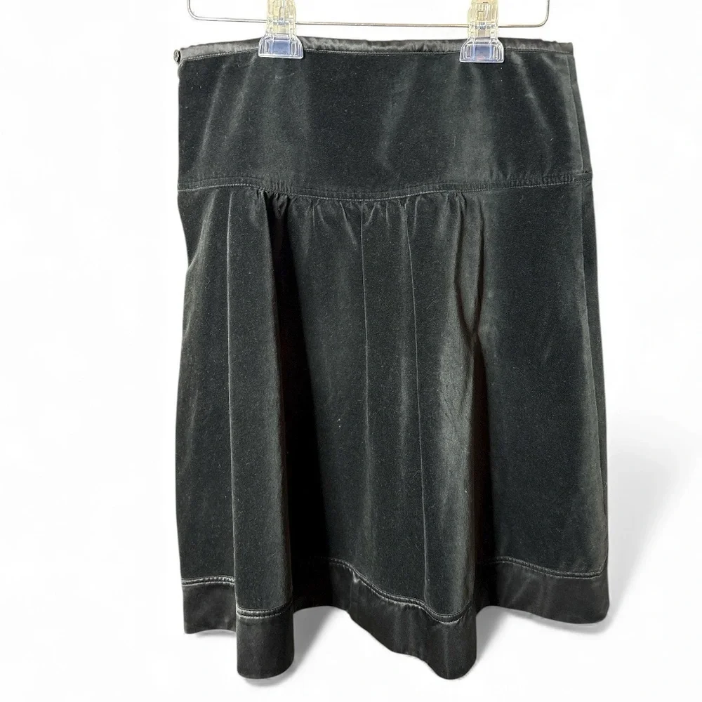 BCBGMaxAzria excellent pre