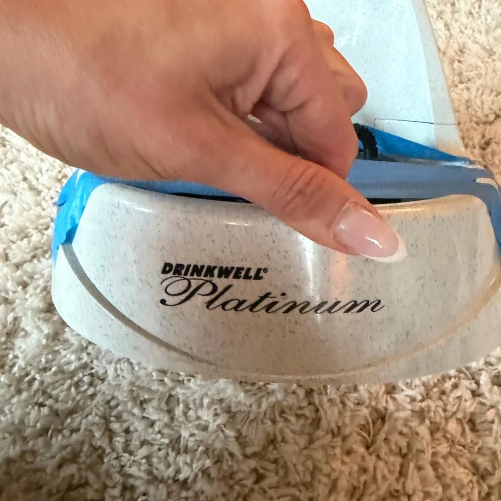 N/A drinkwell platinum