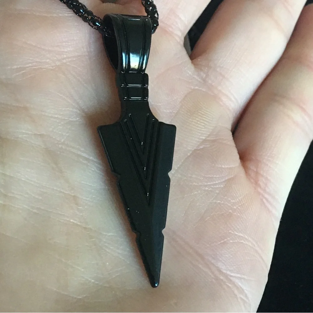 unbranded pendant length open