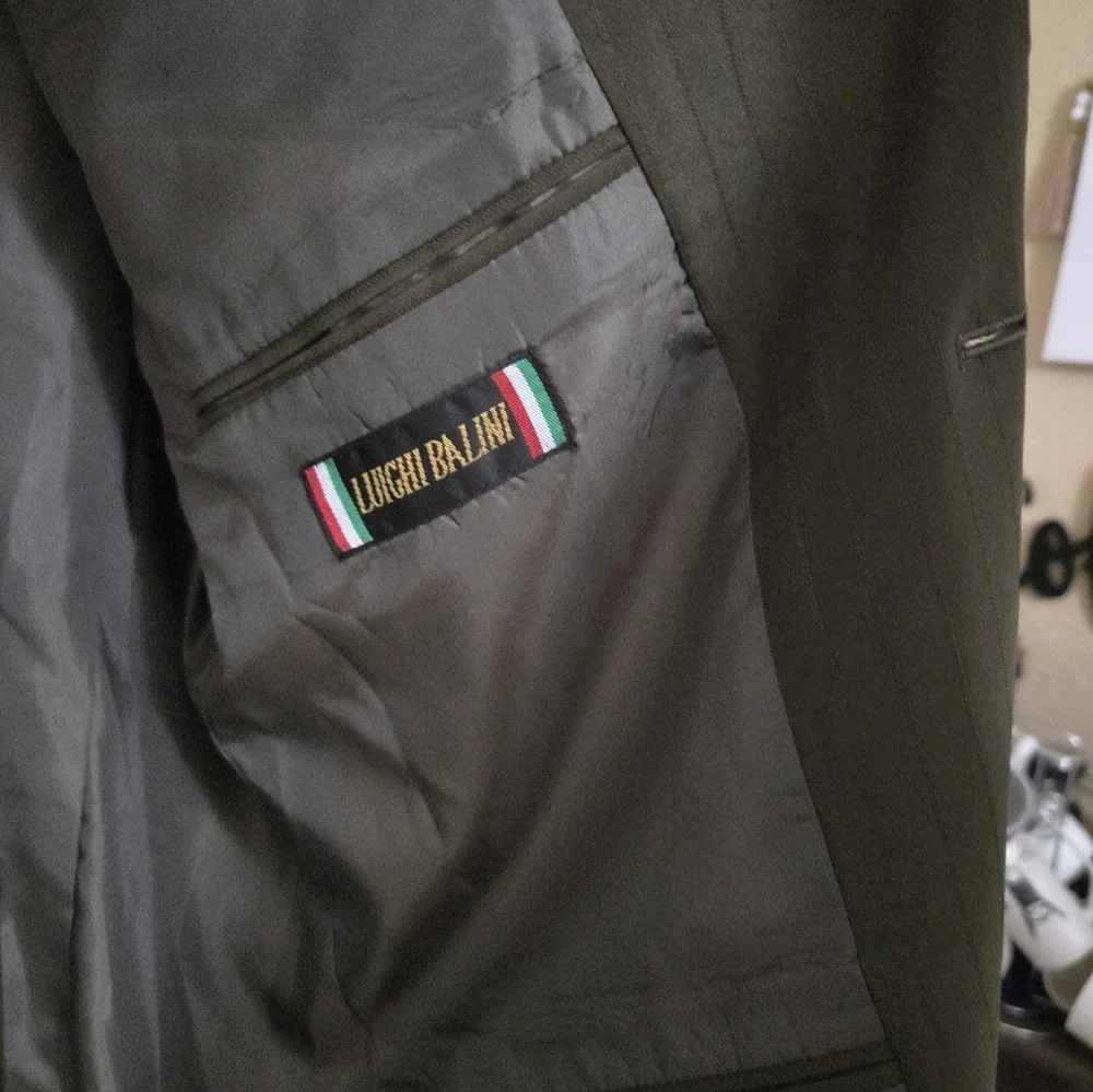 Luighi Balini 22 olive