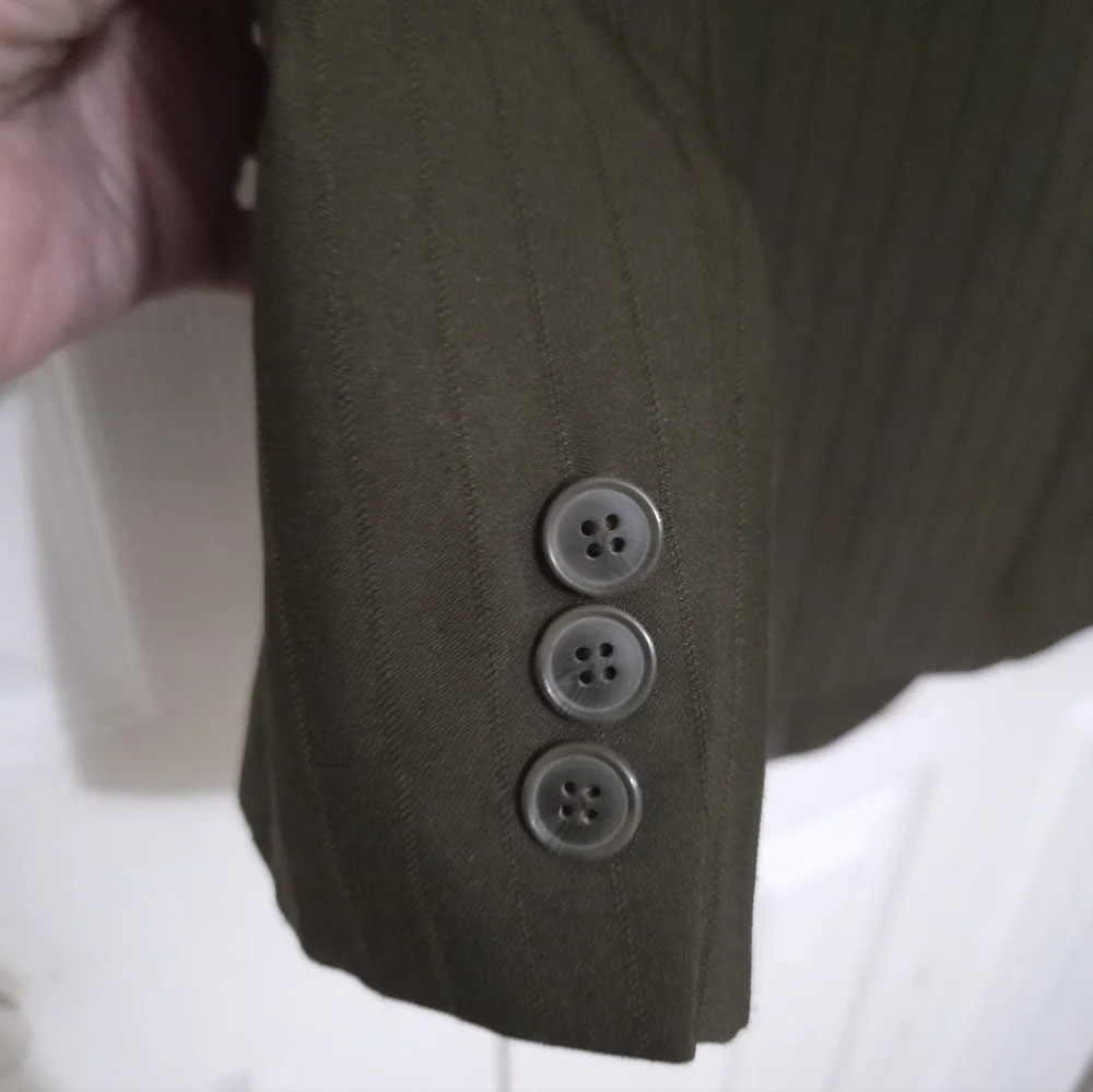 Luighi Balini hem suit