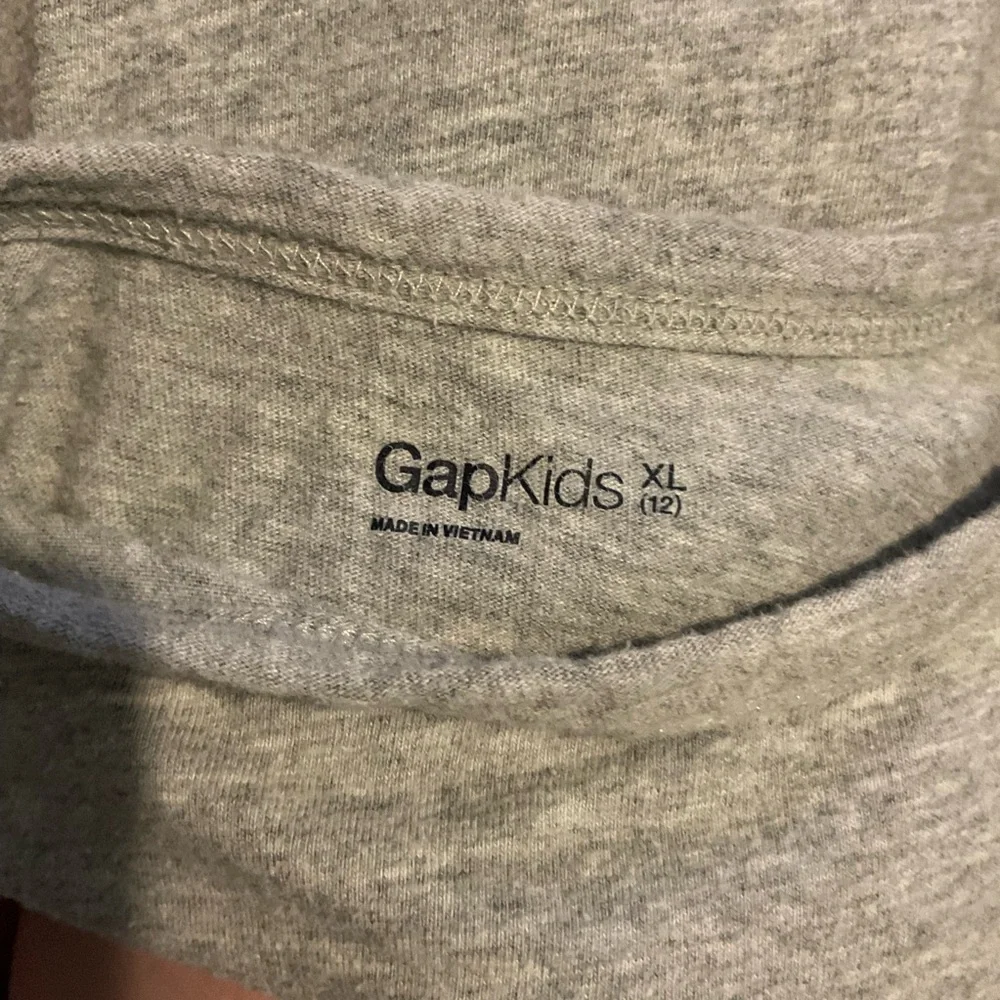 GAP short sleeve