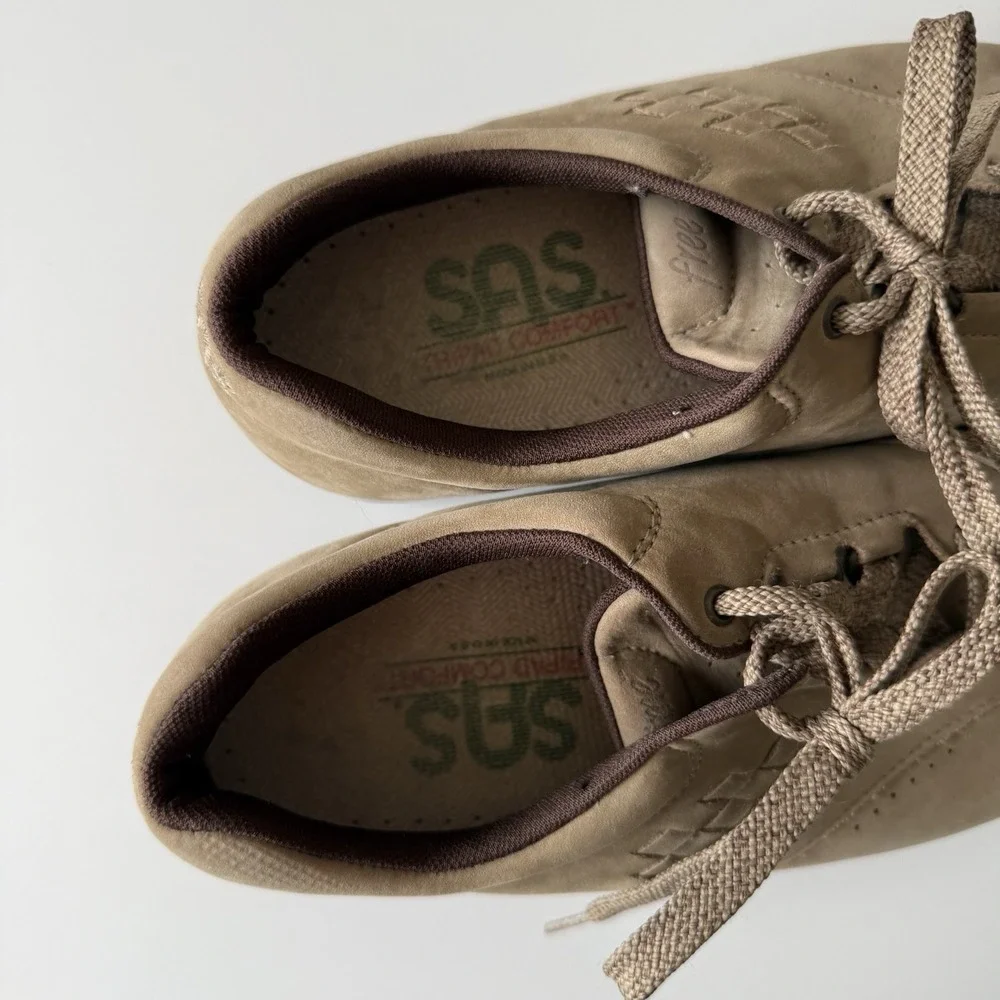 SAS some scuffs