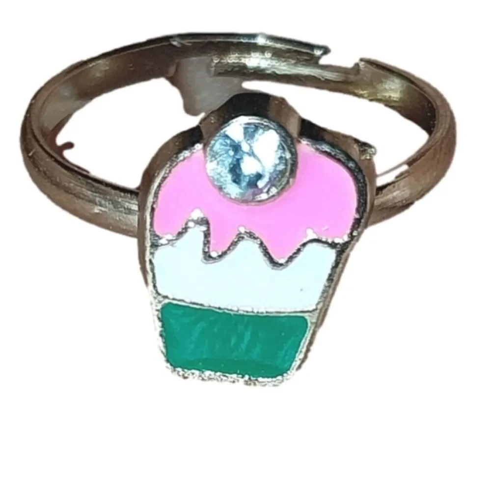 Super cute girls jeweled adjustable ring