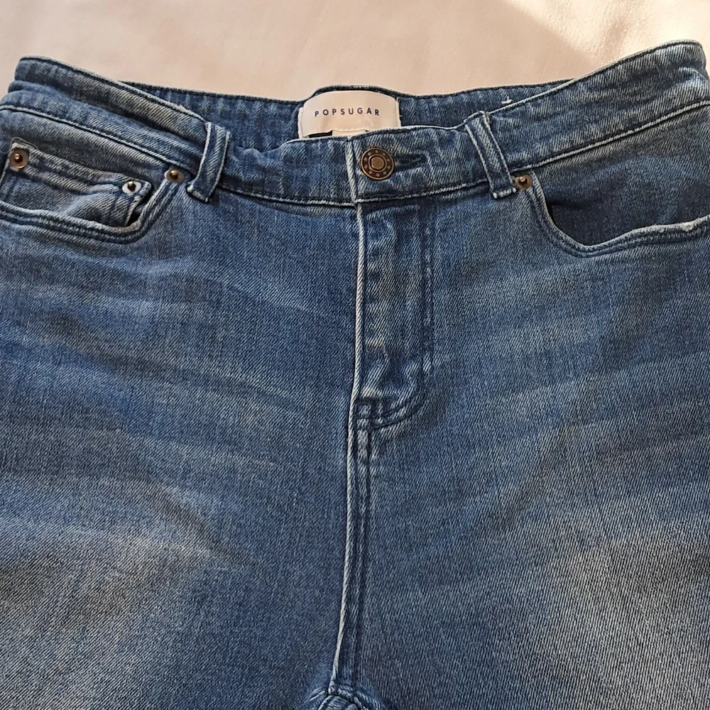 POPSUGAR pre owned