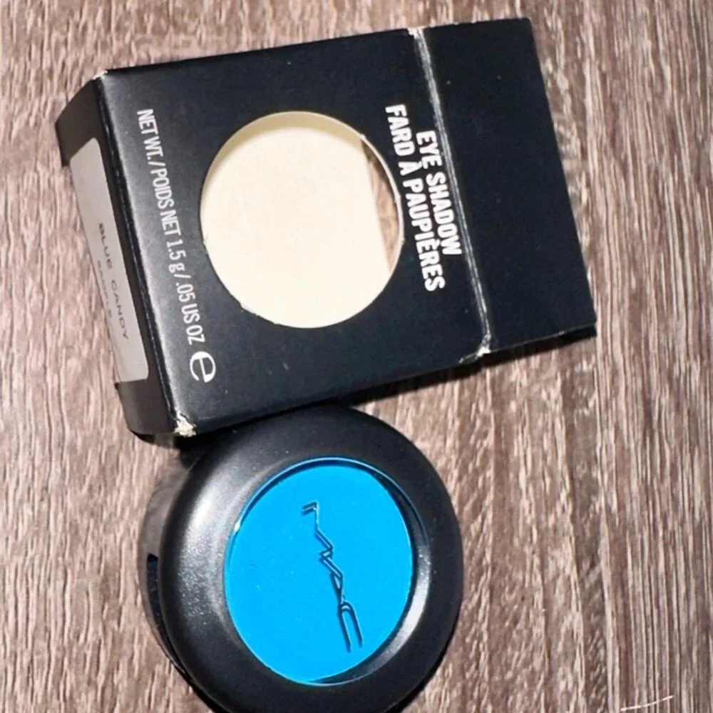 MAC‎ Eye Shadow Blue Candy Matte Single Pan New in Box rare hard to find