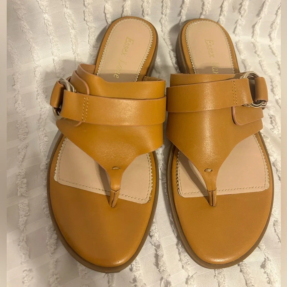Essex Lane adds versatile
