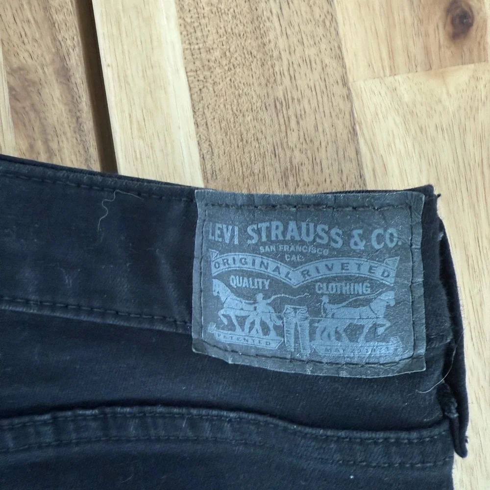 black jeans