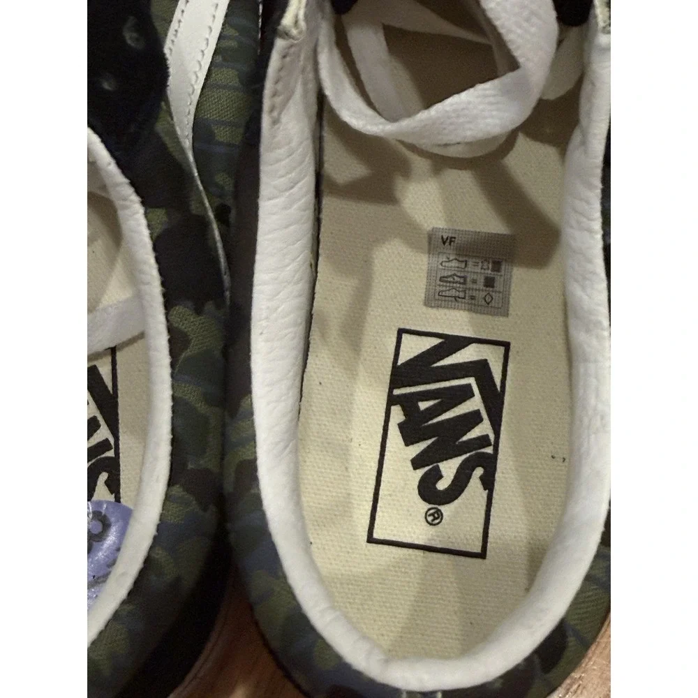 Vans Old Skool Camo Sneakers‎ Size 10 Women 8.5 Men NWOB