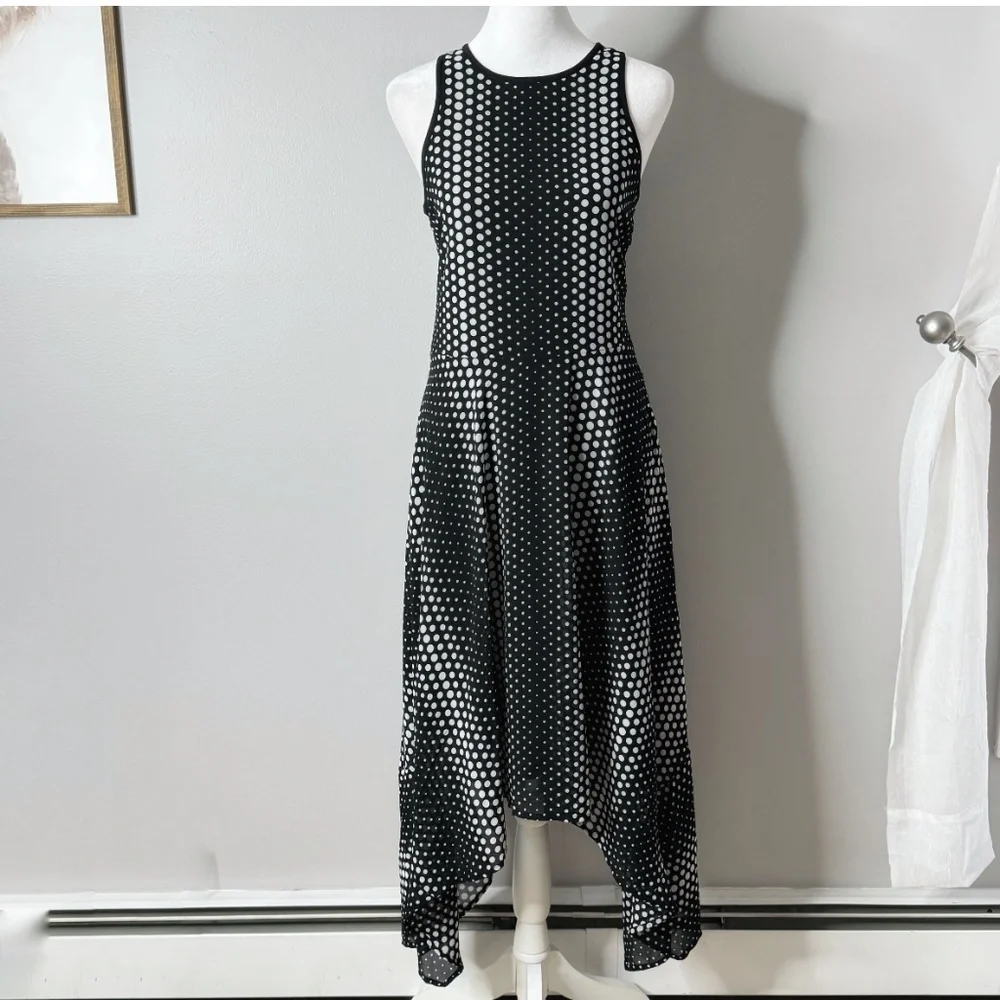 Michael Kors Georgette Dress Handkerchief Hem Black White Ombre Dot Print Size 2