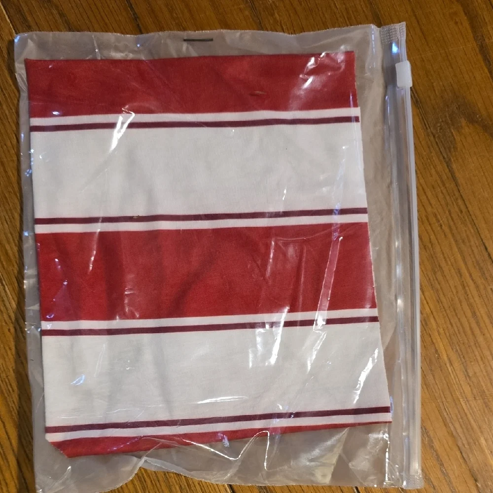 unbranded stylish red