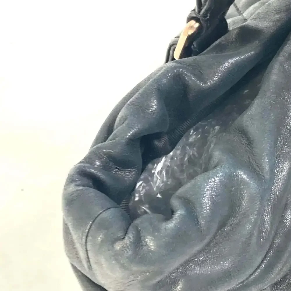 CHANEL Black Shoulder Bag