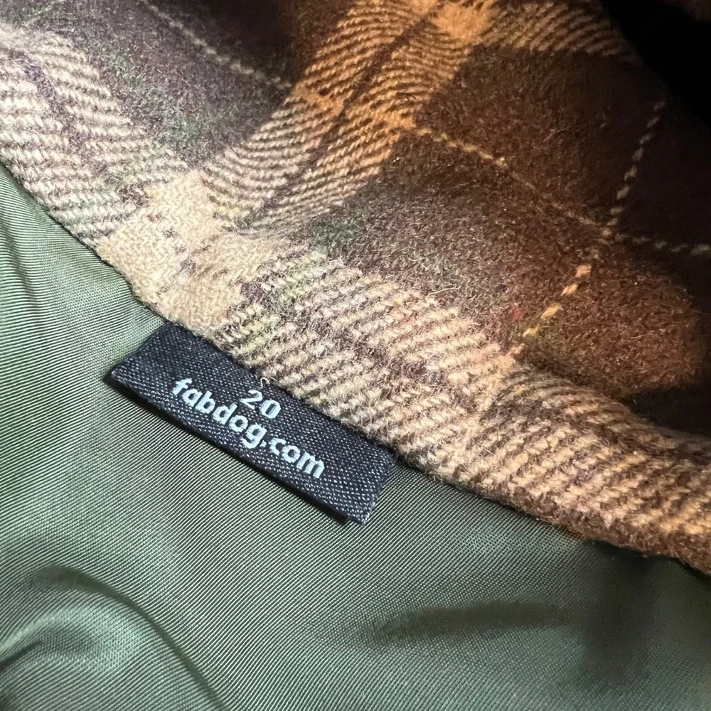 Fab Dog olive quilted
