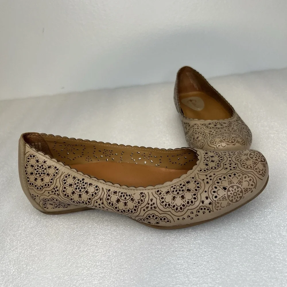 Women's Earthies Bindi Biscuit Ballet Flats Shoes Sz 9 Comfort Laser Cut