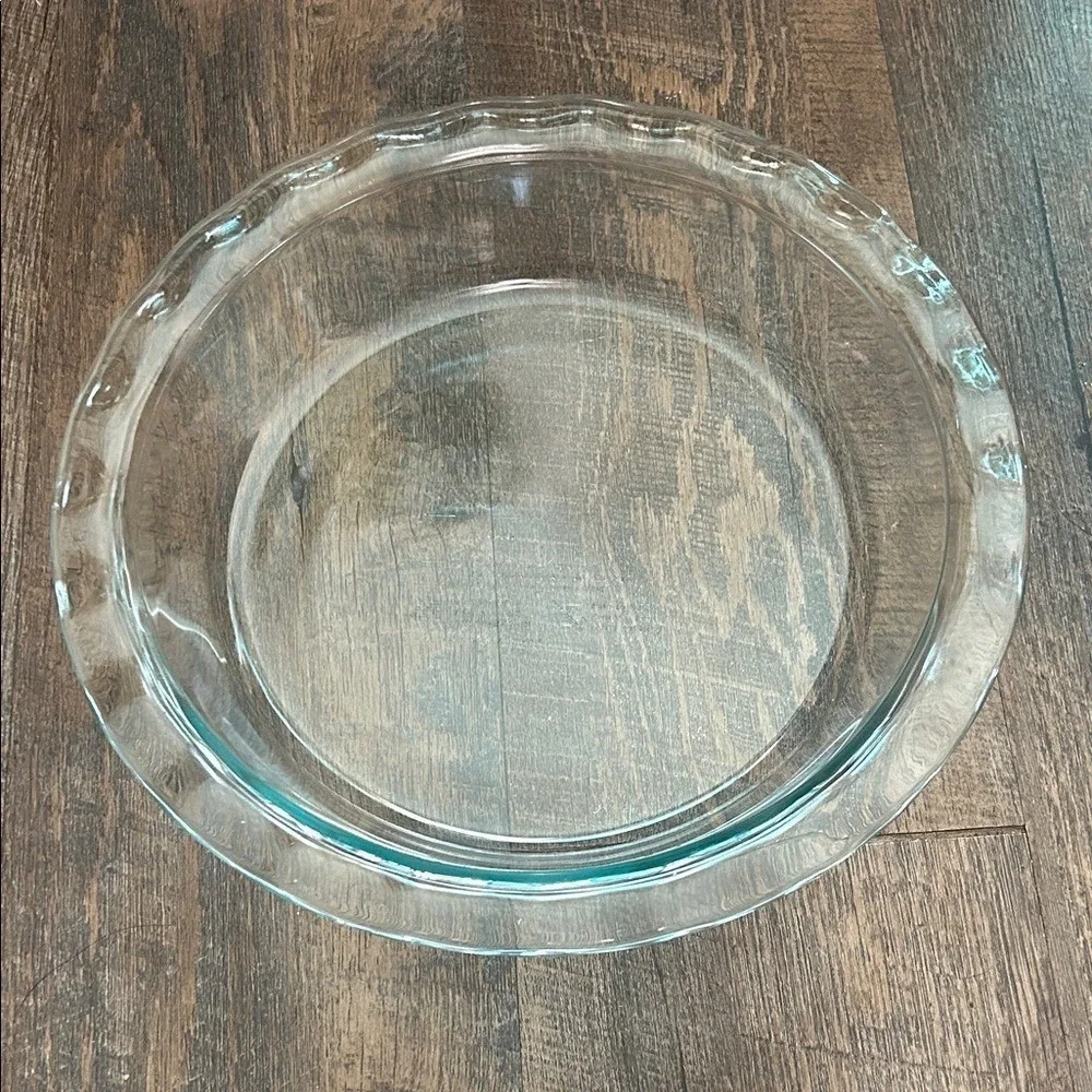 Pyrex Pie Plate Clear Glass‎ Ruffled Scalloped Edges Bakeware C209 9.5