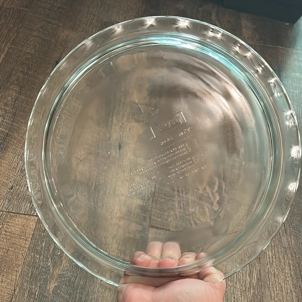 Pyrex pie plate