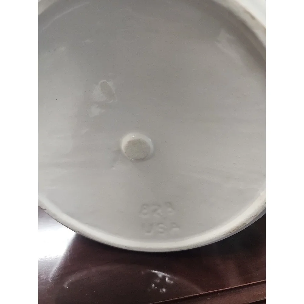 Myra Designs large lid