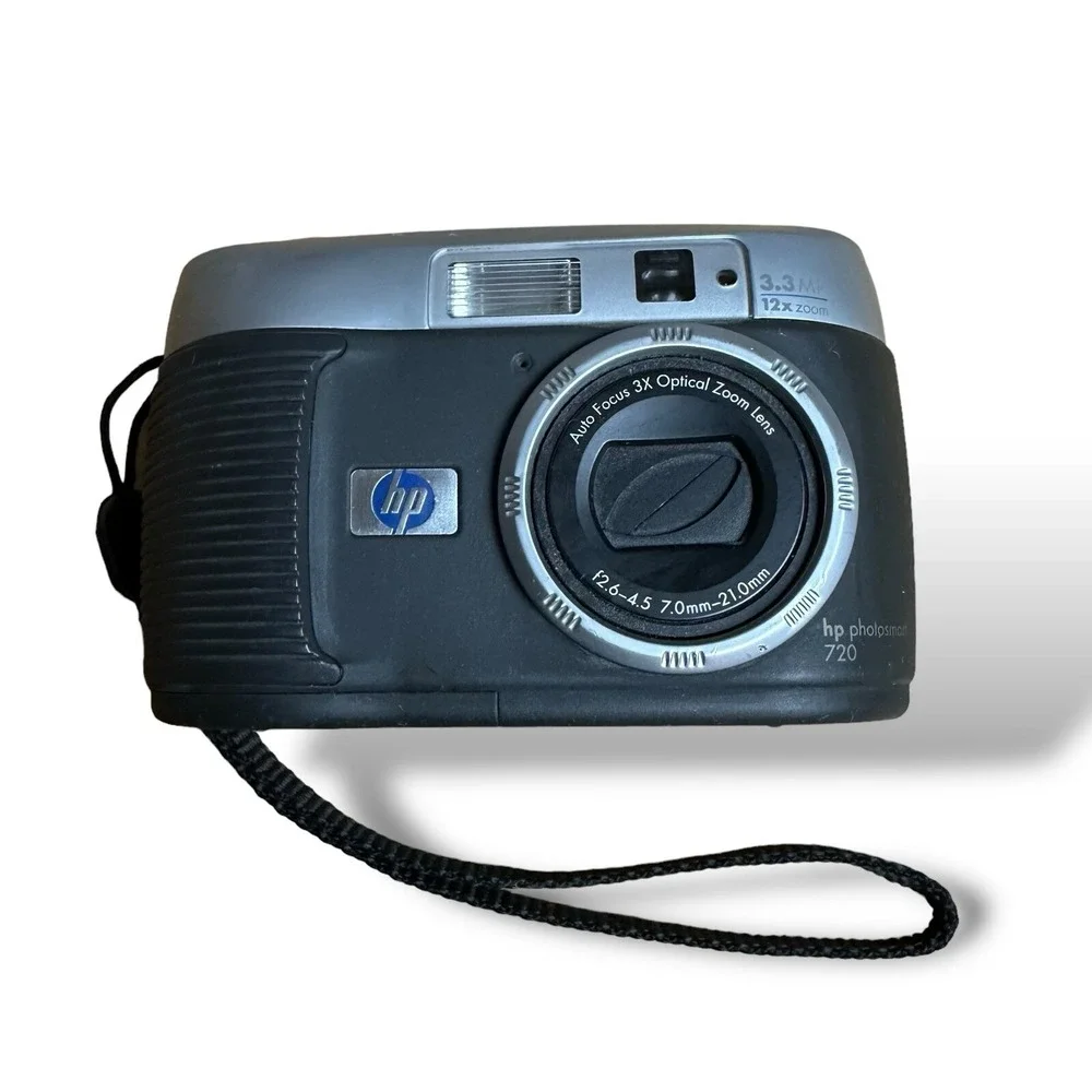 HP‎ Photosmart 720 Q2164A Point & Shoot Digital Camera Untested / Parts ONLY