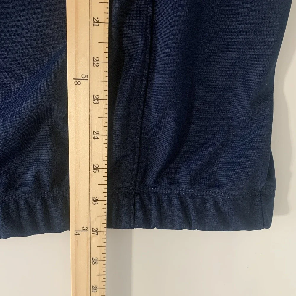 Nike approximate measurements