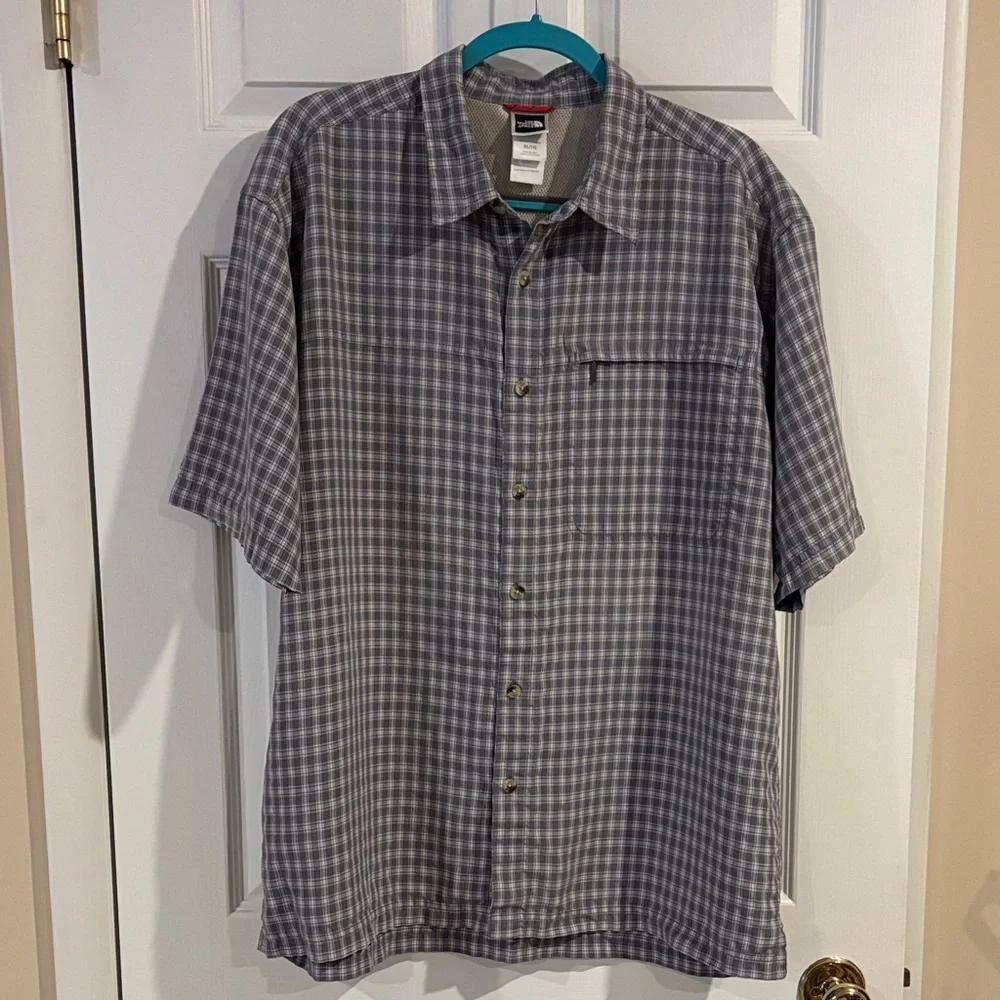 The‎ North Face Men's Short Sleeve Button-Down Shirt size XL
