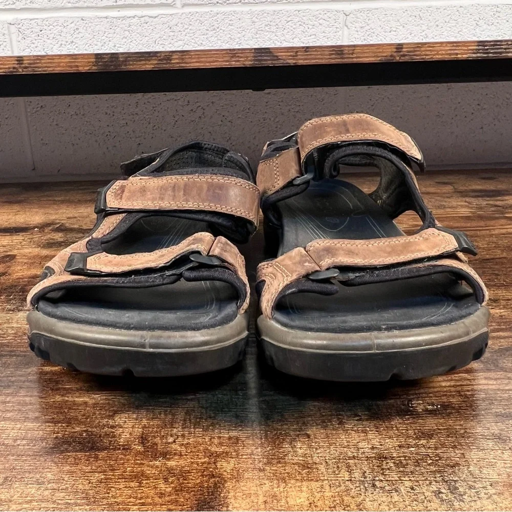 Ecco size men