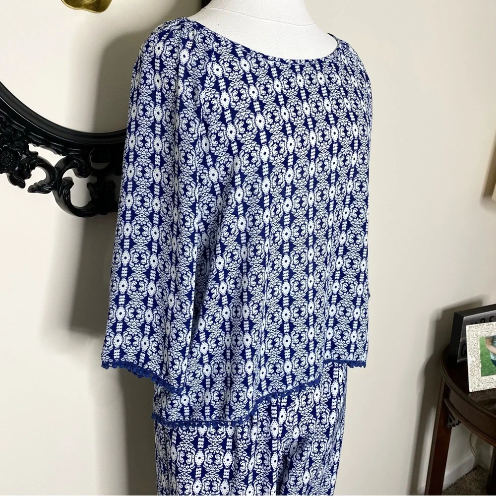 Xhilaration closet listed this