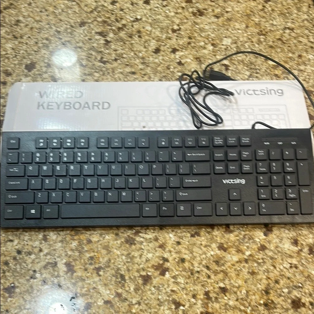 Black Wired Keyboard