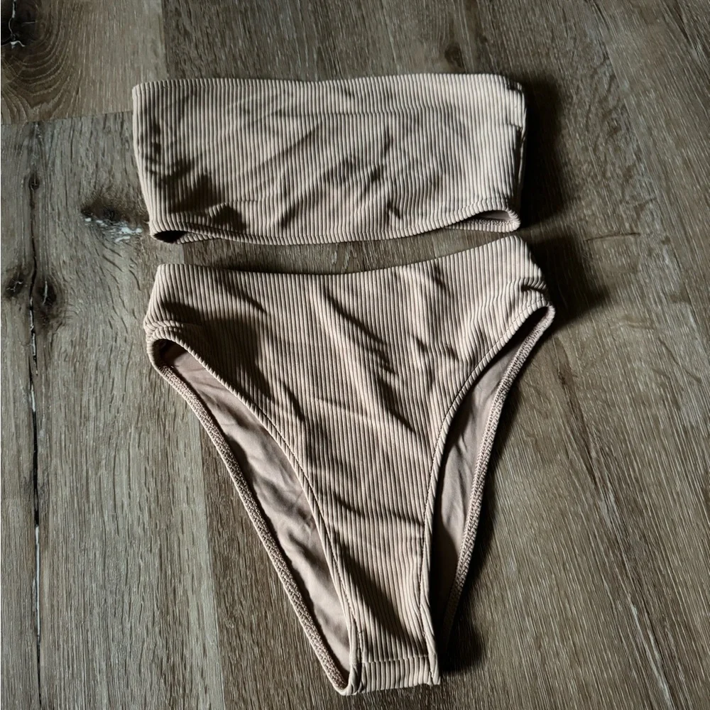 Frankie’s Bikinis Brown Taupe Ribbed Bandeau Bikini Size‎ XS