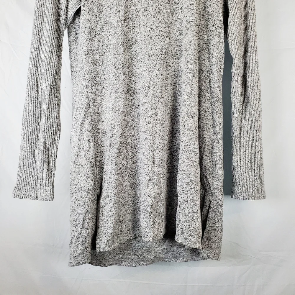 Natori gray cowl