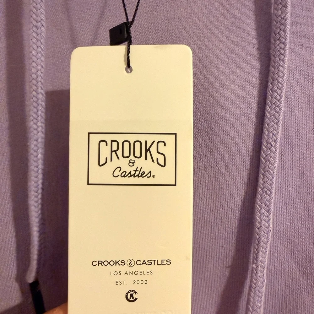 Crooks & Castles stay stylish