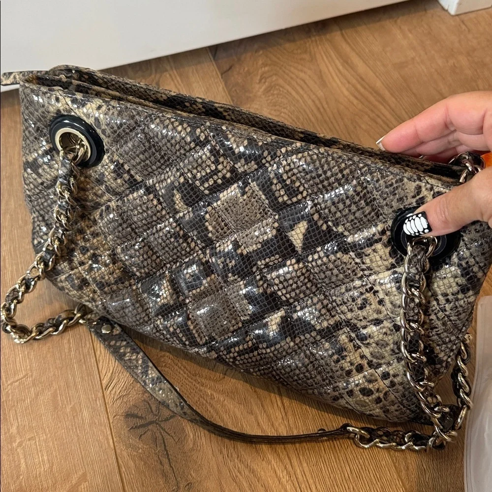 Kate Spade Chic Snakeskin Pattern Shoulder Bag purse quilted handbag designer