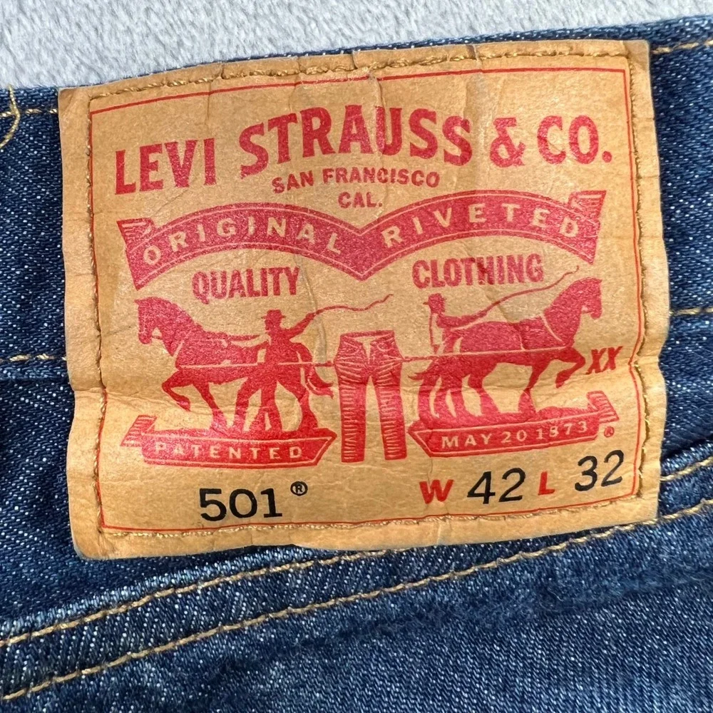 Levis normal wear