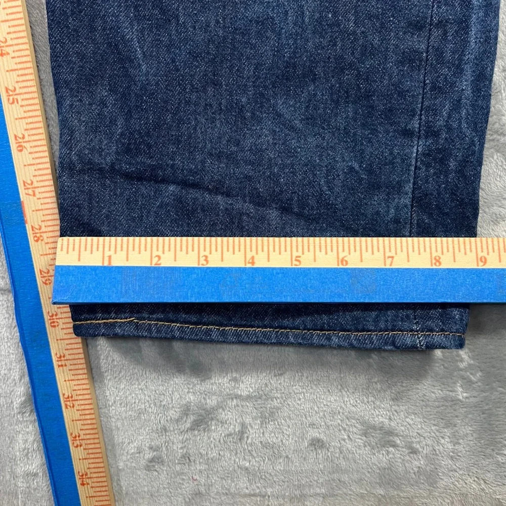 Levis normal wear