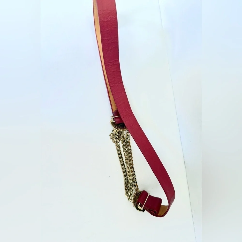Vintage 80s Accessocraft NYC Signed Gold Lion Head Chain Tassel Buckle Belt