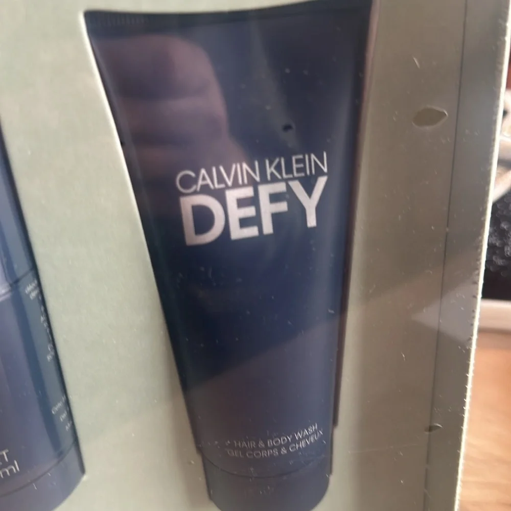 Calvin Klein klein hair