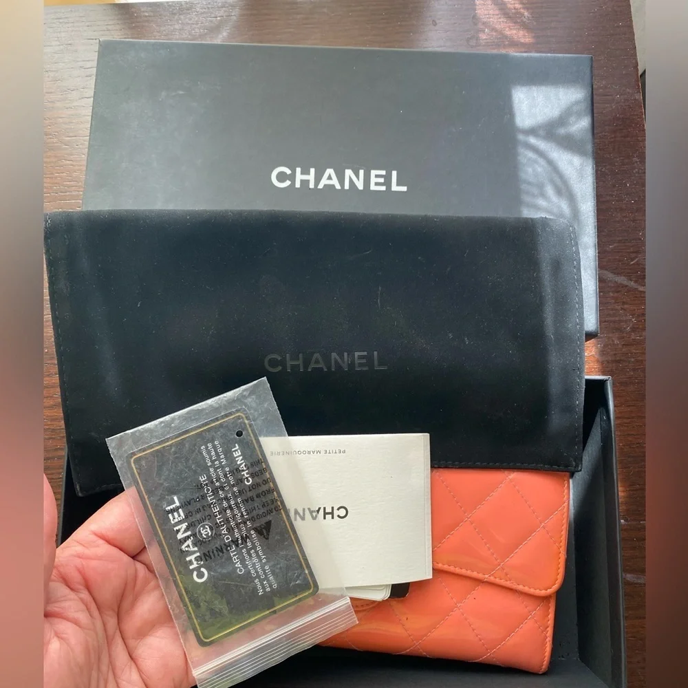 Chanel Quilted Patent leather Wallet, Pink/Champagne
