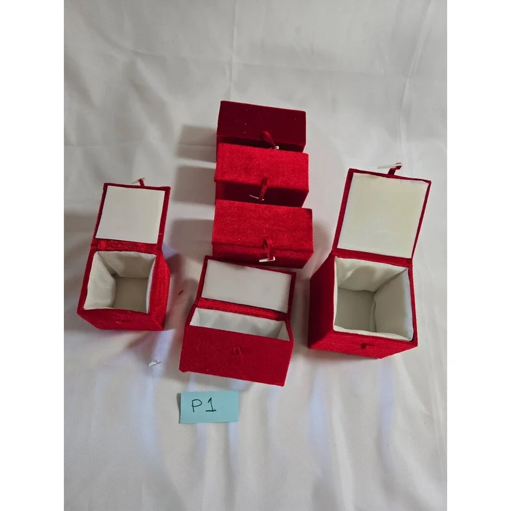Unbranded boxes total