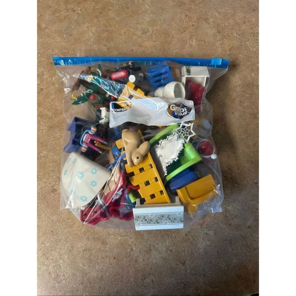 Playmobil Christmas Holiday Winter Mixed Lot Santa Reindeer Accessorie