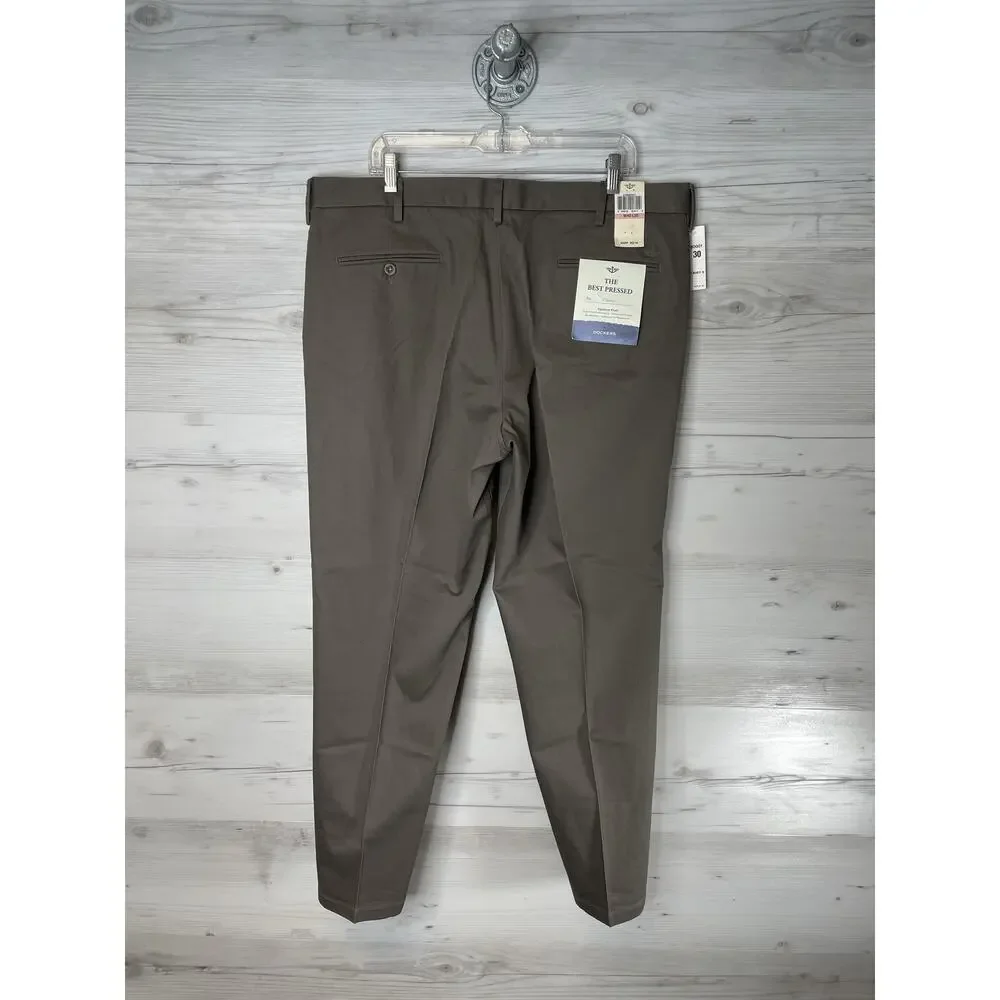 Dockers brand item