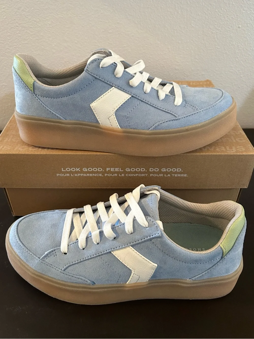 Dr. Scholls soft light