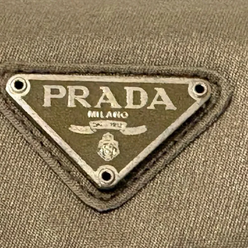 Prada beige key