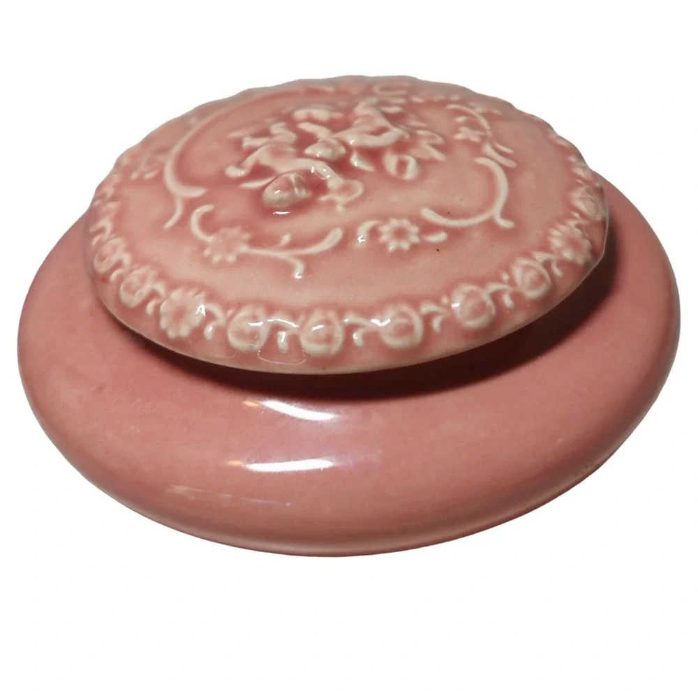 Vintage Handmade Ceramic Powder Trinket Box Pink Angels Round 6.5 Inches SEE‎